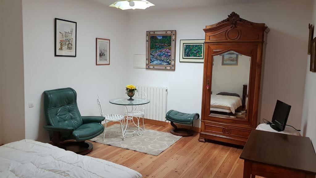 Alain Et Nicole Bed and Breakfast Cognac Buitenkant foto